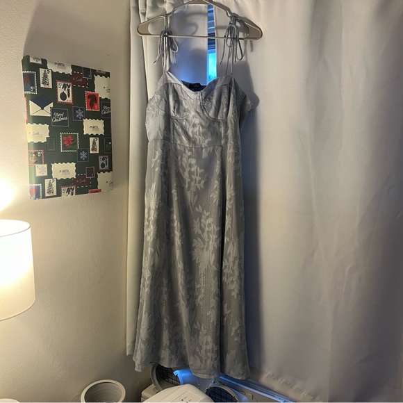 Lulus Dress - Picture 4 of 6